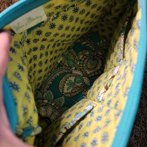 Vera Bradley Peacock On The Go Crossbody - Picture 3 of 3
